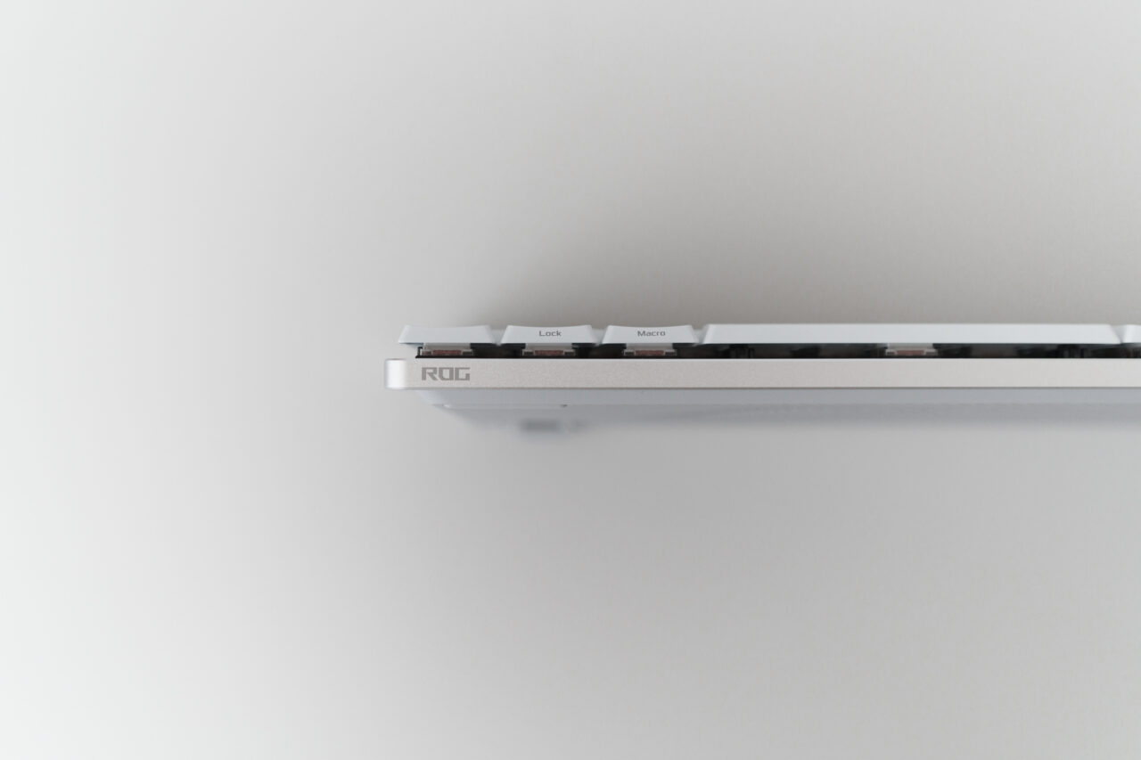DSC04077-2.jpg