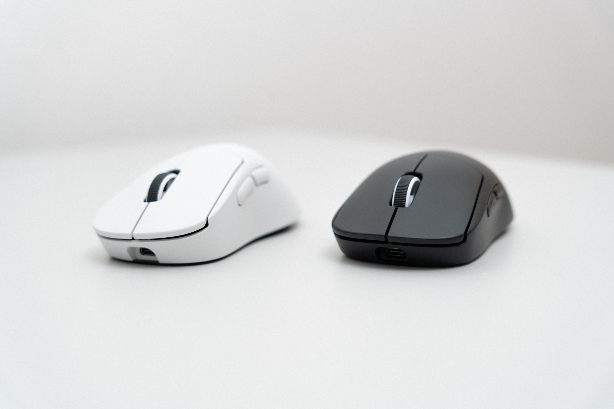 Logicool G PRO X SUPERLIGHT 2＆DEX レビュー： 最新センサー＆光学式スイッチを搭載した8000Hz対応ゲーミングマウス