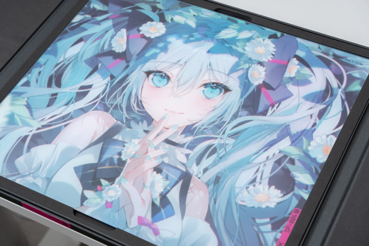 WALLHACK SP-004 Hatsune Miku レビュー：初音ミクとコラボレーション