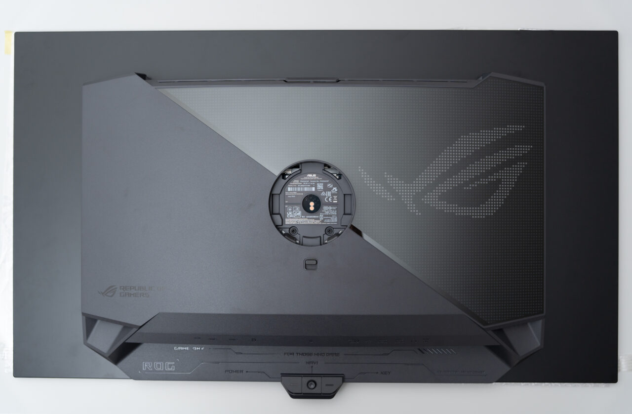 ASUS ROG Swift OLED PG32UCDP レビュー：4K/240Hz＆フルHD/480Hzの