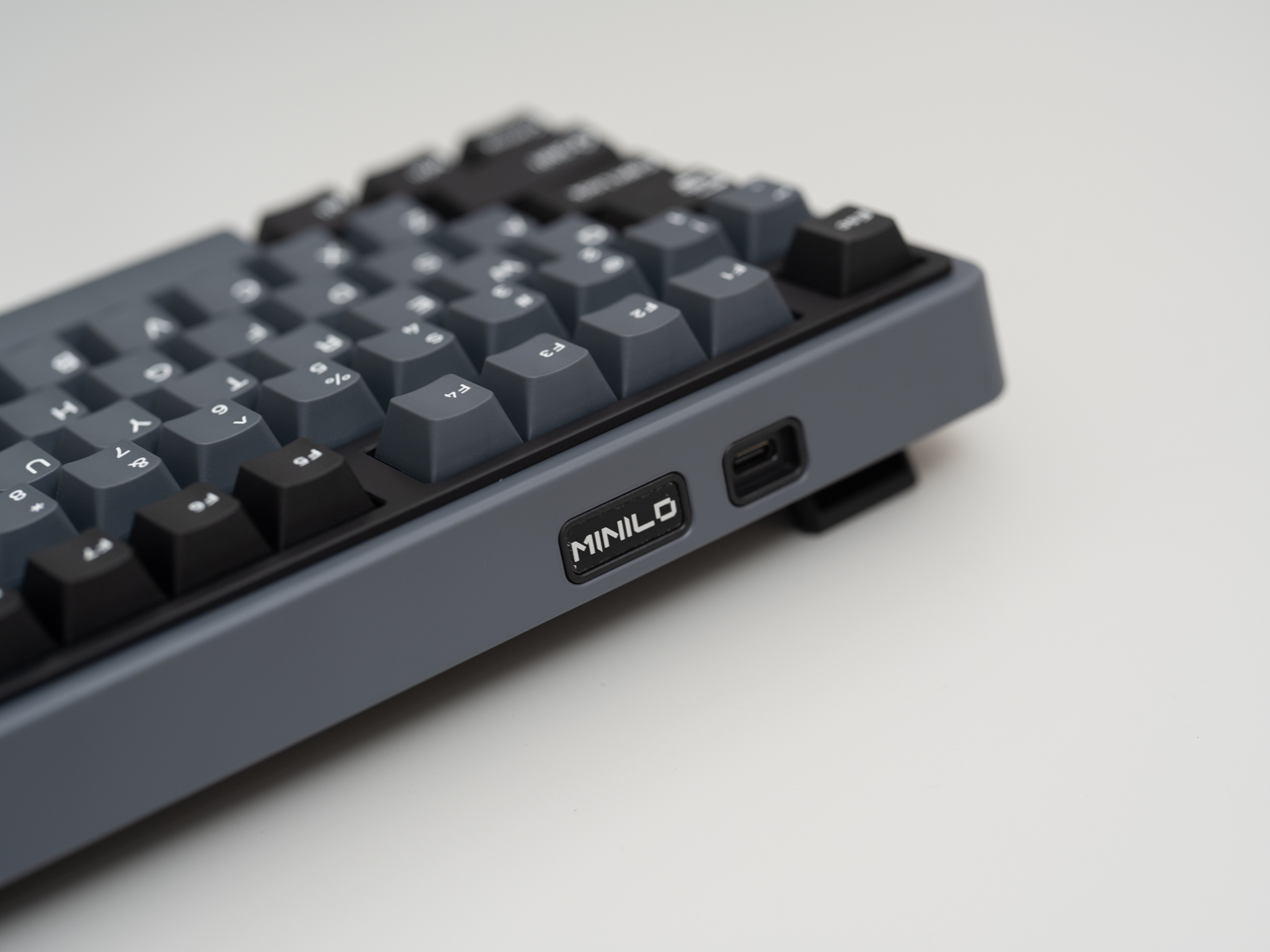 VARMILO Minilo75 HE レビュー：シンプルデザインながらも高機能、4種類のスイッチから選べるラピッドトリガーキーボード