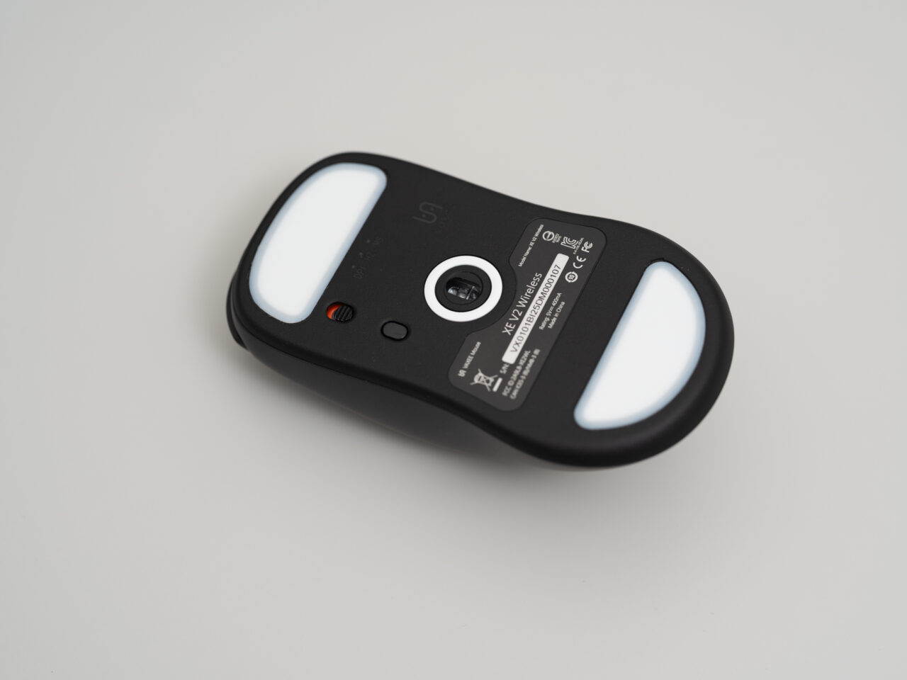 VAXEE XE V2 Wireless レビュー：大幅軽量化＆クリック感改善、初代