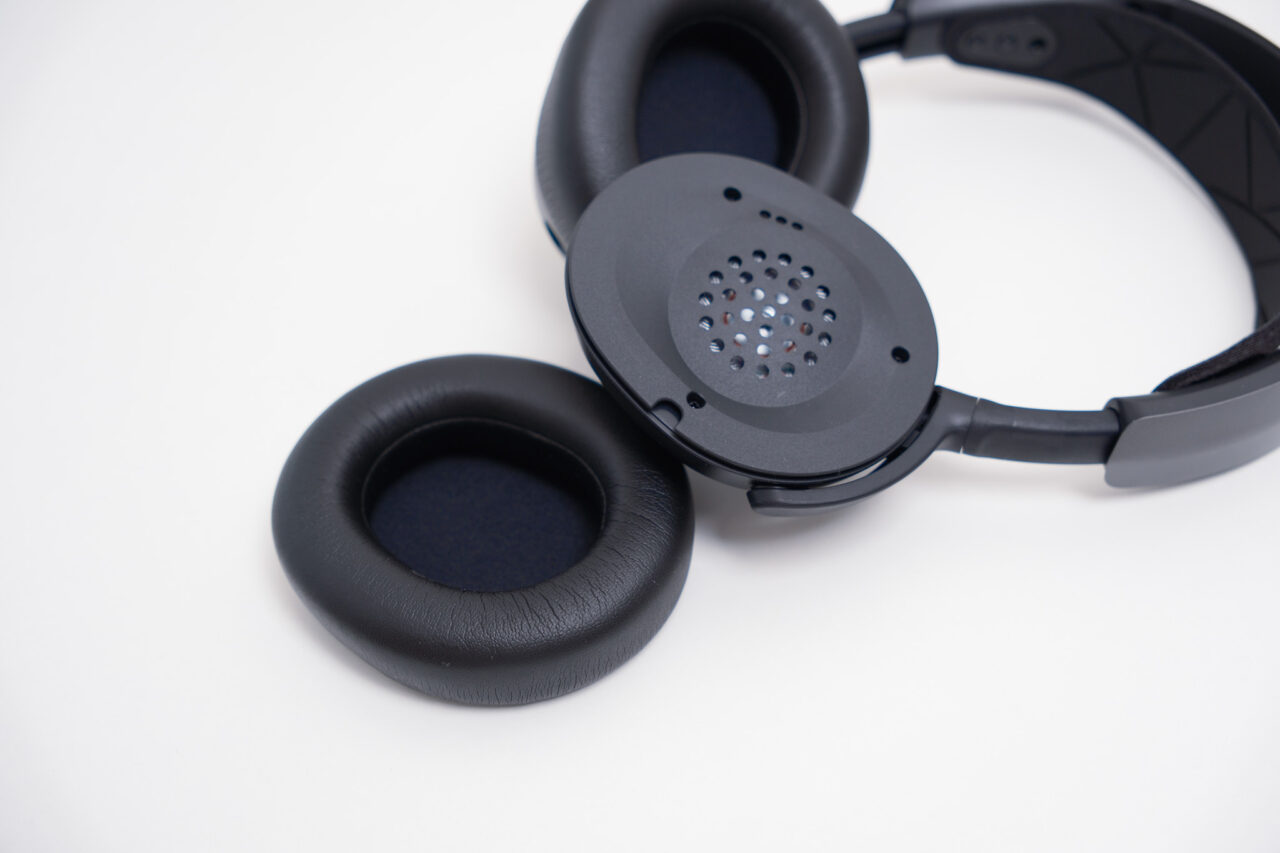 SteelSeries Arctis Nova Pro / GameDAC Gen 2 レビュー：ミニマル
