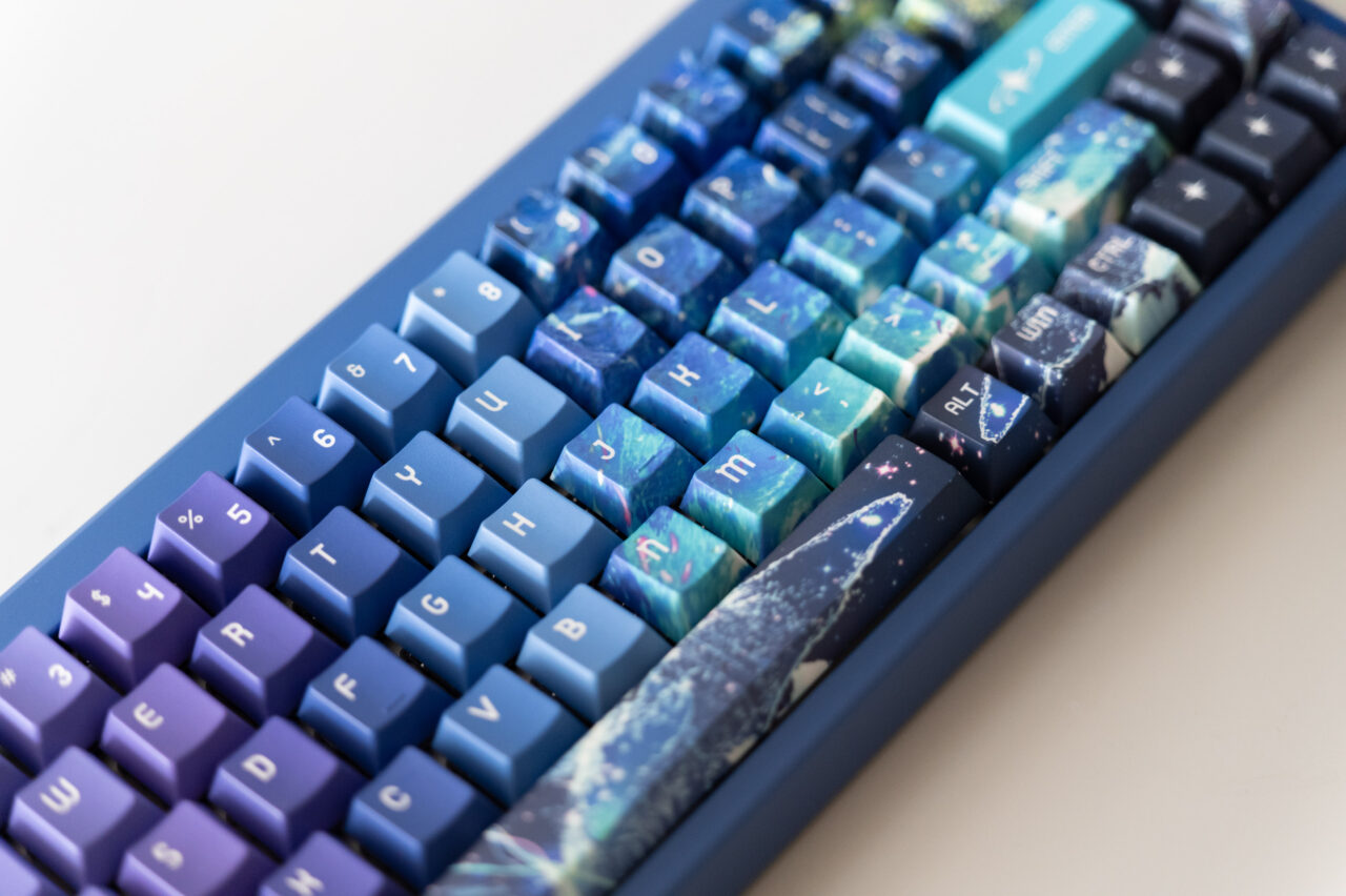 Utyping UT65 レビュー：人気イラストレーター描き下ろし「星鯨