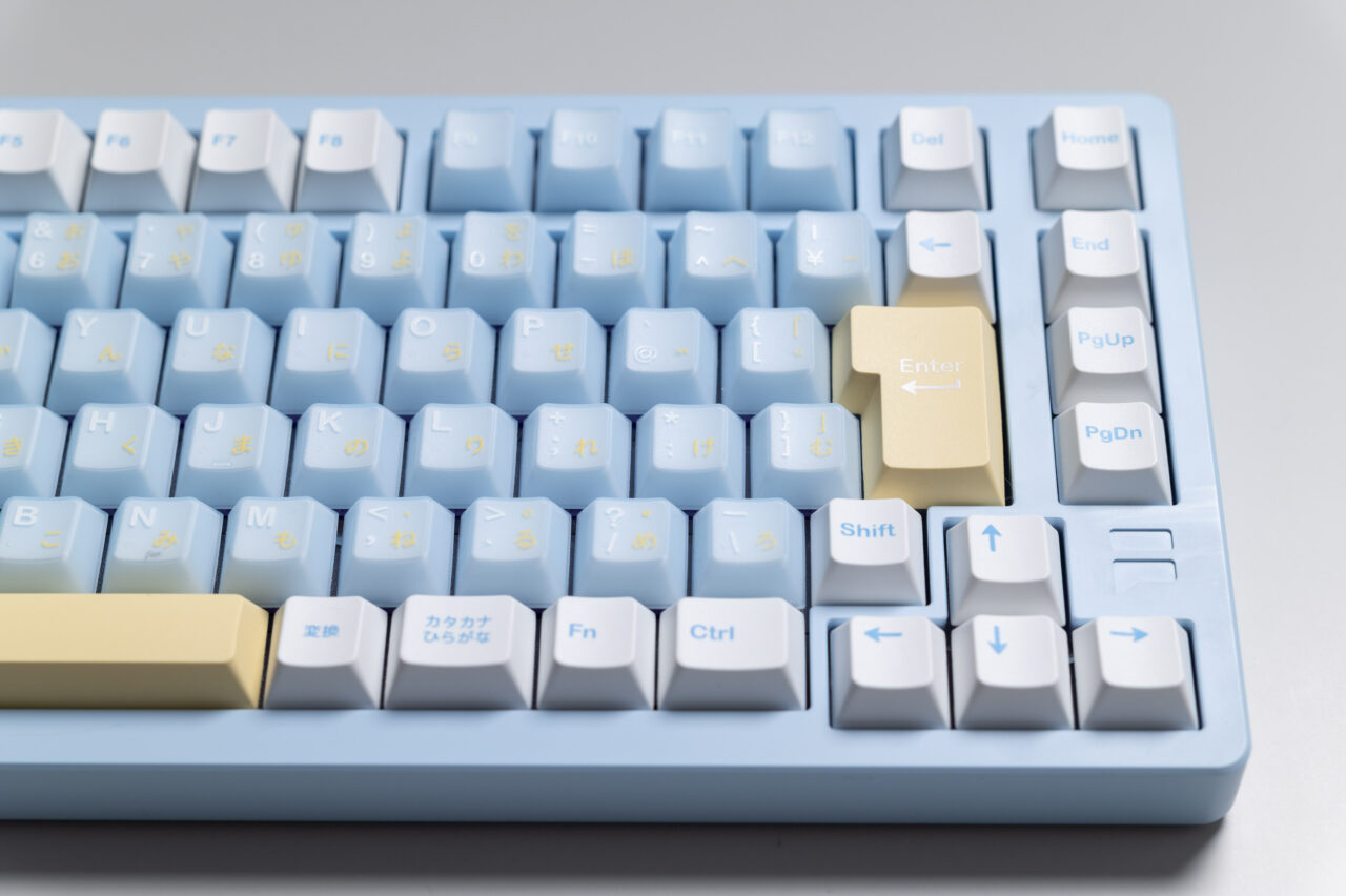 FURYCUBE F75 Pro レビュー：心地よい打鍵感を実現した、フルアルミ75