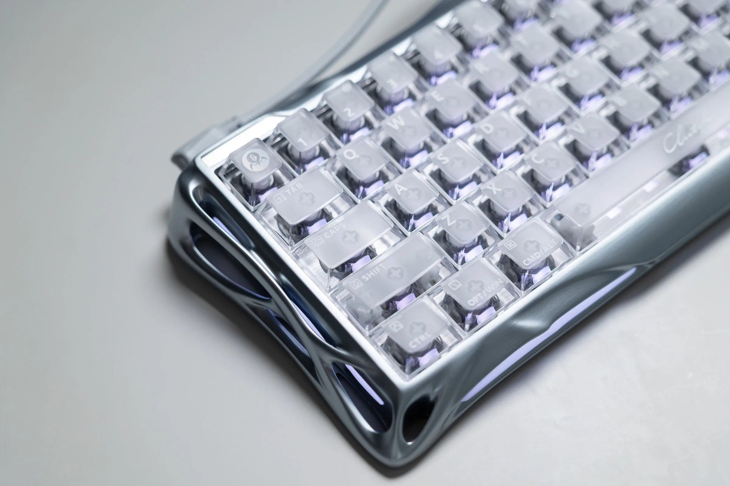 Mercury V60 Pro