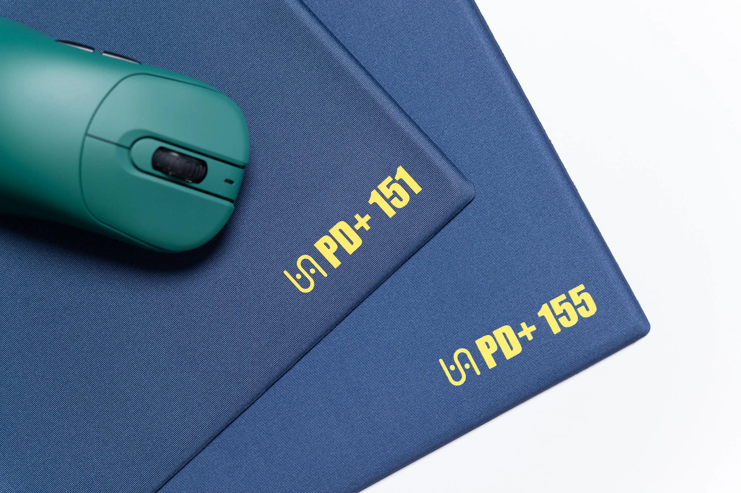 VAXEE PD151 / PD155 レビュー：ガラスに迫る硬質ベースと滑らかな新表面。唯一無二の滑りを比較